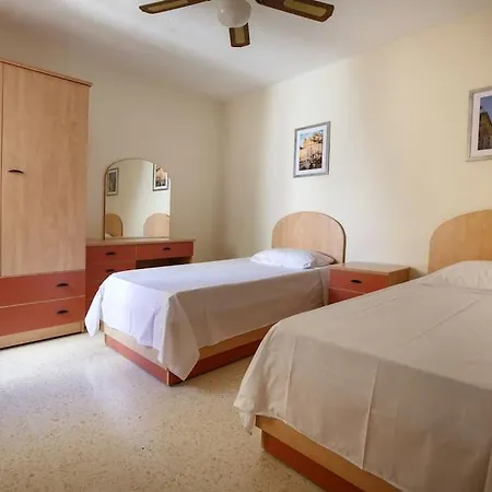Apartamento 2 Bedrm Seaview Balluta Bay Sliema