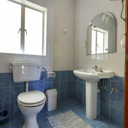 2 Bedrm Seaview Balluta Bay