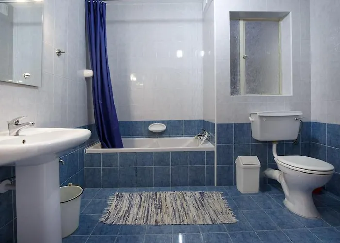 2 Bedrm Seaview Balluta Bay Sliema